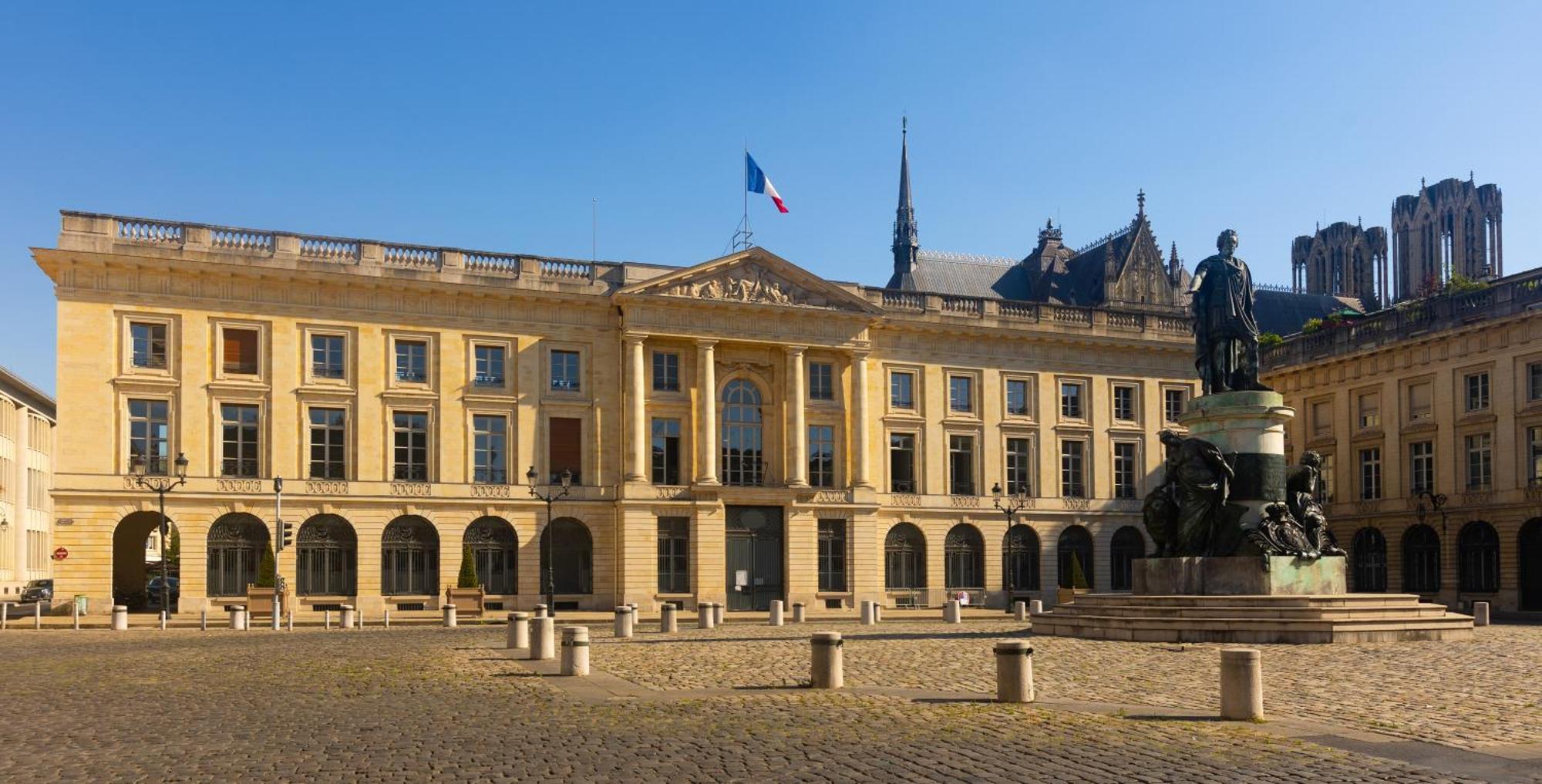 Le Cosy - Charmant 2 Chambres - Hyper Centre Reims Kültér fotó